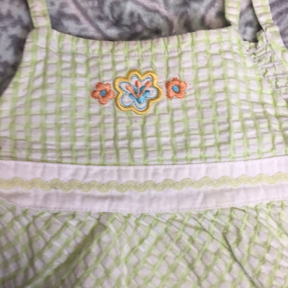⭐️Baby Q String Blouse - Picture 2 of 5